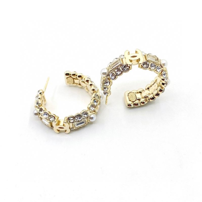 Ch**el earrings